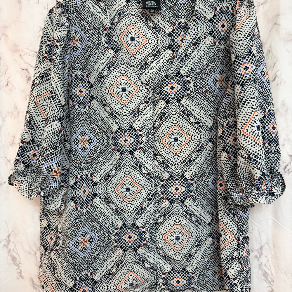 bobeau Black & Cream Geo-Print Button Front Tunic with Orange & Blue Accents